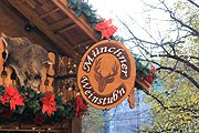 NEU am Rindermarkt: Die Münchner Weinstub'n auf dem Münchner Christkindlmarkt 2019 bietet Glühweine in Biowinzer-Qualität